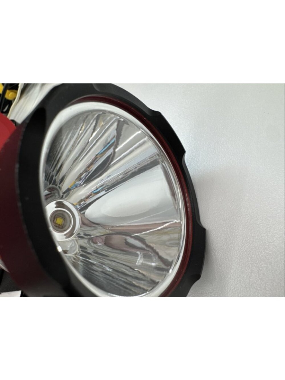 Q-Beam Stealth Defense High 1400 Lumens 1500 ft LED Flashlight Only Rechargeable - Picture 5 of 14